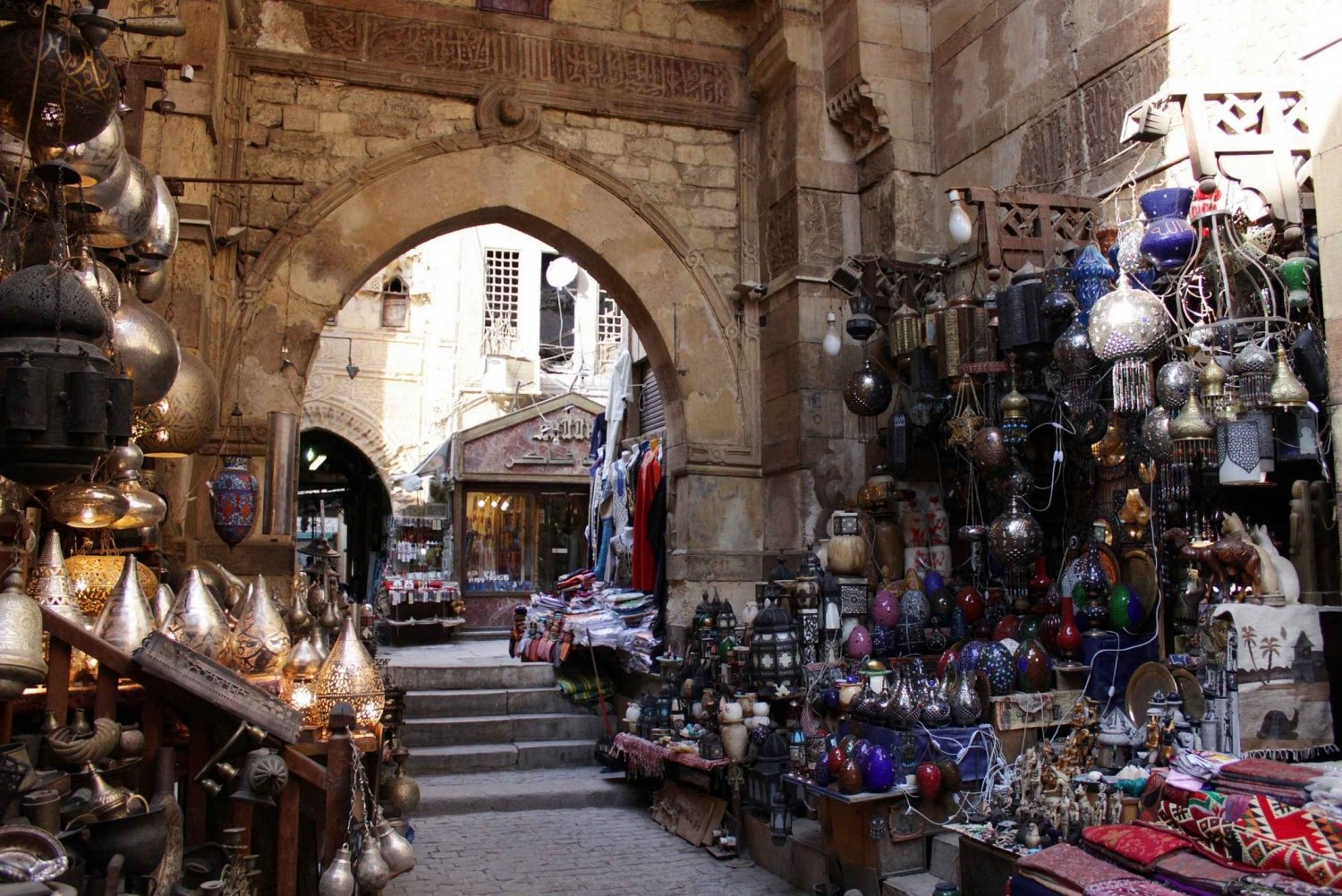 cairo-el-moez-street-tower-el-fishawy-cafe-private-tour-4118745