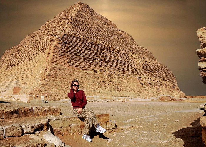 Cairo Excursions to Giza pyramids, Sakkara and Memphis
